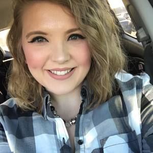 Meet your Posher, Becca